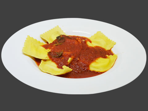 Order Cheese Ravioli food online from LaCoco's Pizza & Pasta store, Chicago on bringmethat.com