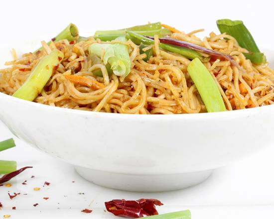 Order Chili Garlic Noodle food online from Inchin Bamboo Garden store, Chandler on bringmethat.com