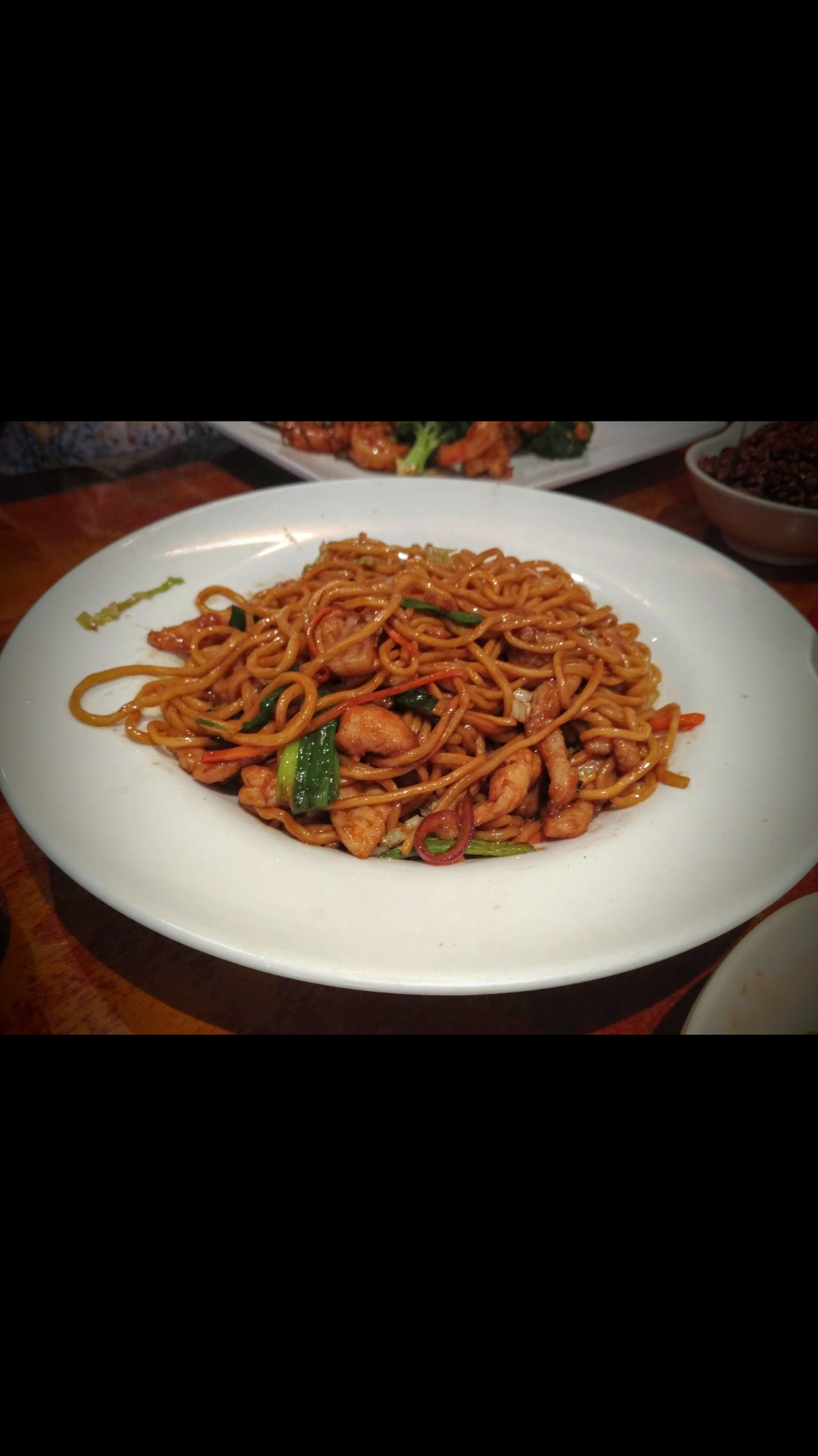 Order Chinese Lo Mein Lunch food online from Blossom Asian Bistro store, Summit on bringmethat.com