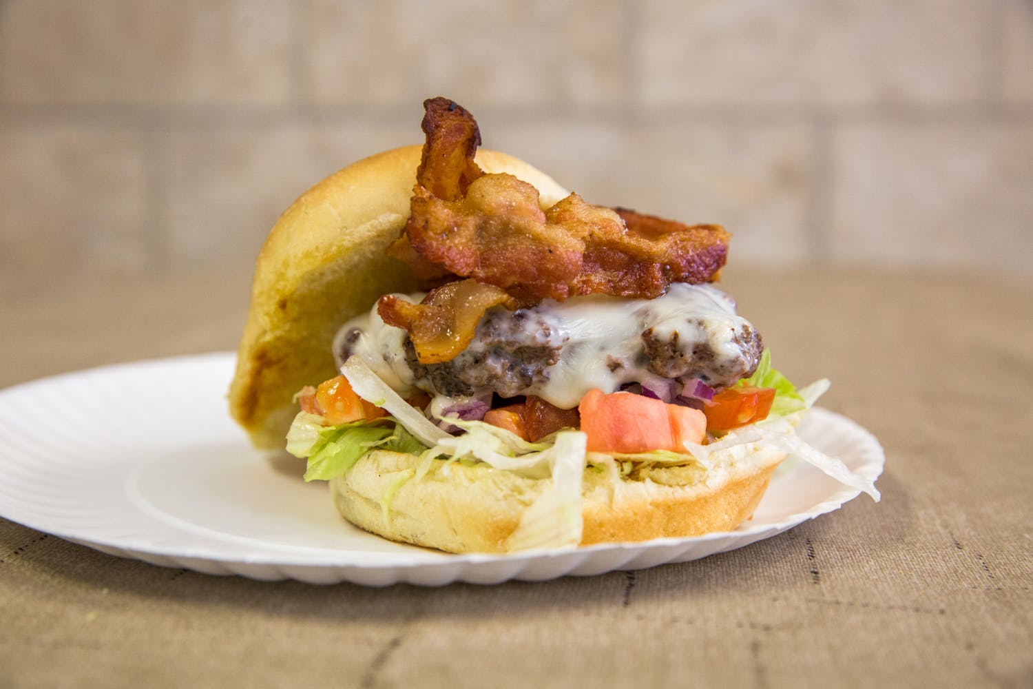 Order Bacon Cheeseburger - Burger food online from Oakland Ave Pizza & Subs store, Methuen on bringmethat.com
