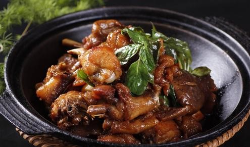 Order 3 Cups Chicken 三杯鸡 food online from Le's Restaurant store, Ames on bringmethat.com