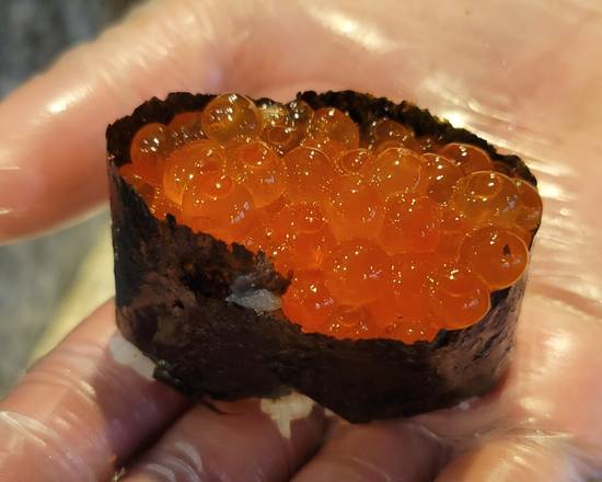 Order Salmon Roe Sushi. food online from Honshu Sushi & Noodles Lounge store, Jersey City on bringmethat.com