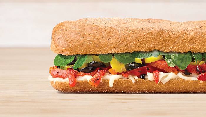 Order 6" Veggie Delight Sub (431cal) food online from Quickchek store, Chester on bringmethat.com
