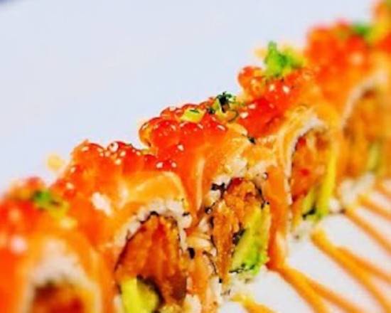 Order Spicy Girl Roll food online from Wu's Garden store, Upper Leacock on bringmethat.com