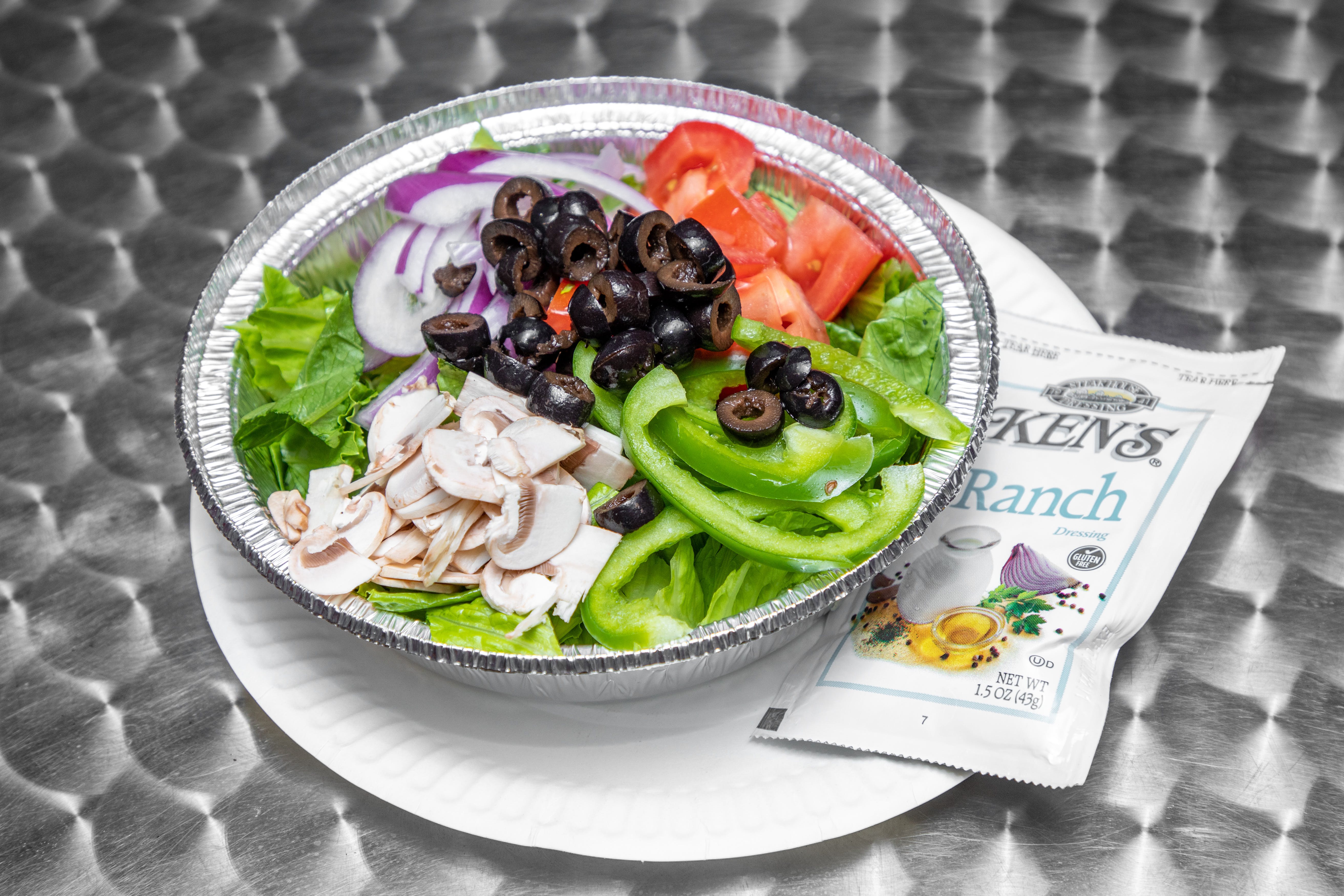 Order Veggie Salad - Salad food online from Pizzamania store, Los Angeles on bringmethat.com