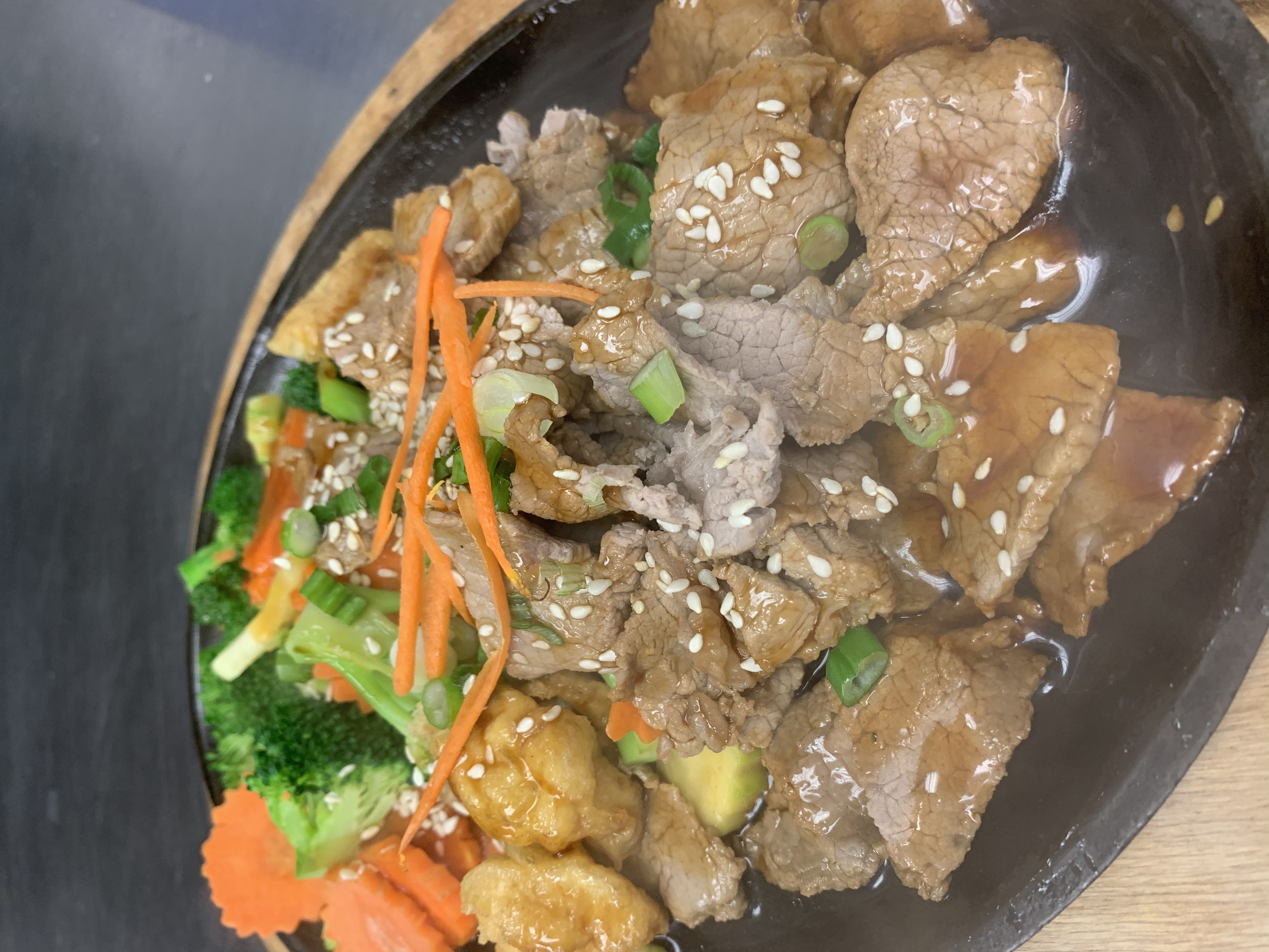 Order 79. Teriyaki Beef food online from Sirinan Thai&Japanese Restaurant store, Wallingford on bringmethat.com