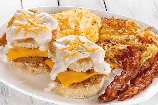 Order Southern Fried Chicken Biscuit Breakfast food online from Perkins store, Clarion on bringmethat.com