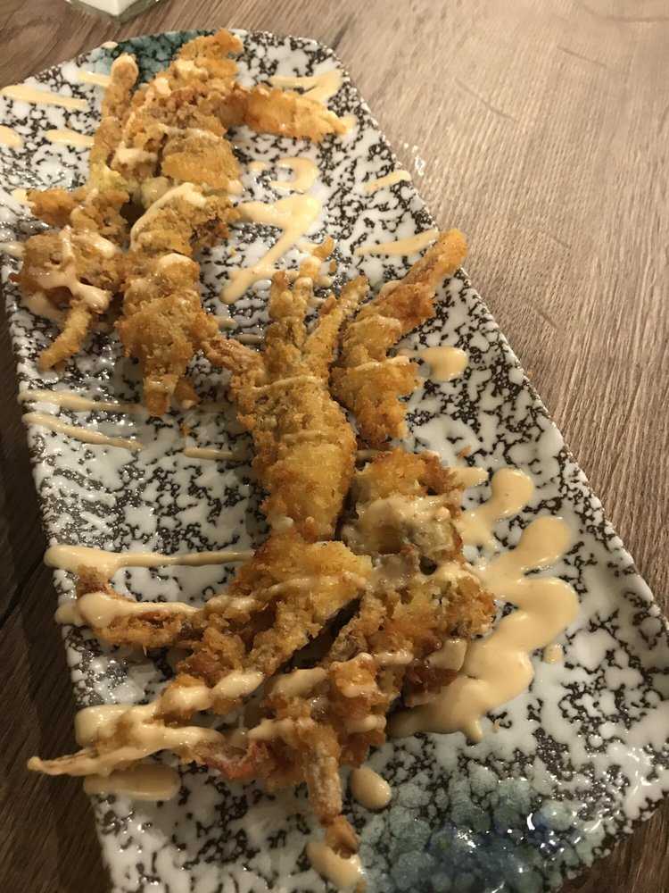 Order Soft-Shell Crab food online from Maguro Sushi and Ramen store, Chandler on bringmethat.com