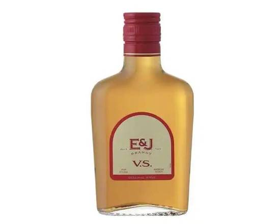 Order E&J VS, 200mL brandy (40.0% ABV) food online from Tenderloin Liquor store, San Francisco on bringmethat.com
