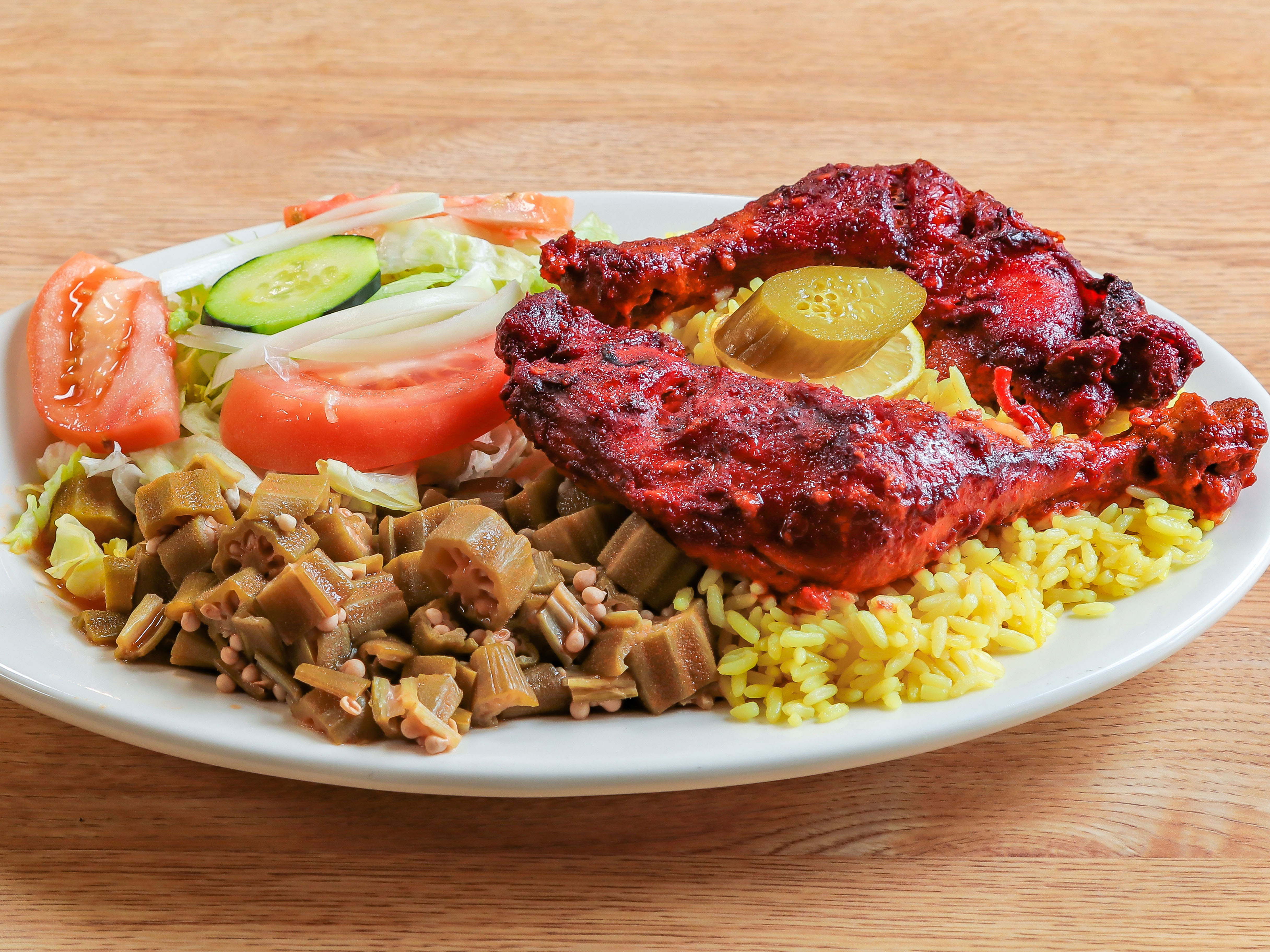 Order Chicken Curry food online from Halal-Makkah Market store, Philadelphia on bringmethat.com