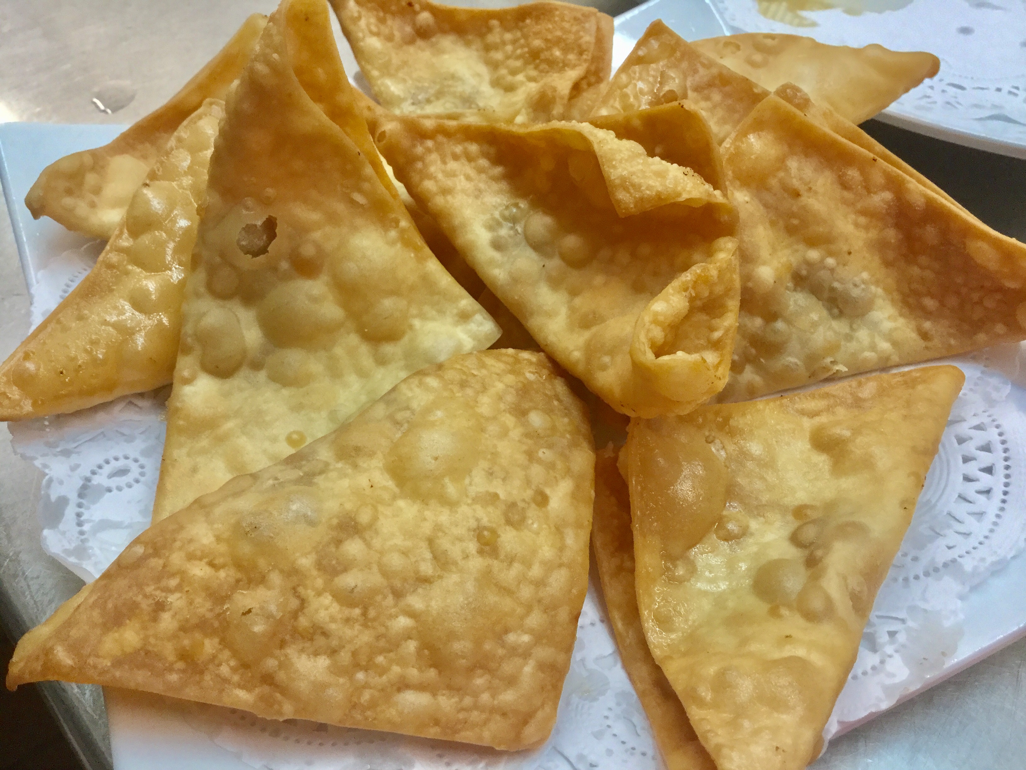 Order 1. Fried Wonton food online from Khun Dang Rest store, North Hollywood on bringmethat.com