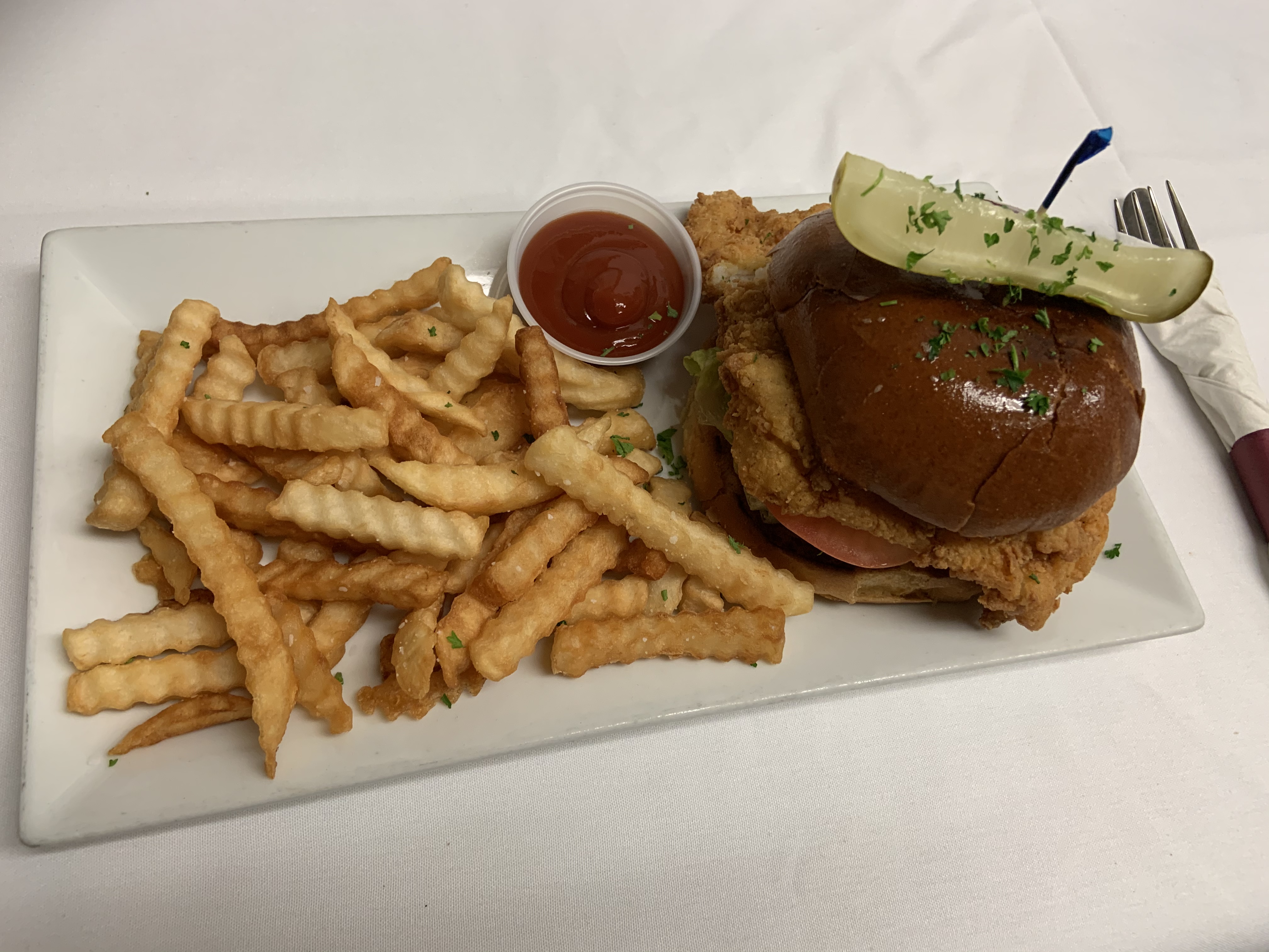 Order Chicken Sandwich food online from North Sea Tavern store, Southampton on bringmethat.com