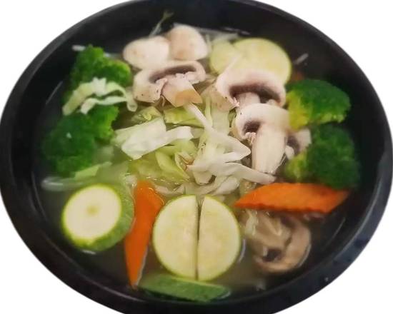 Order Vegetable Soup food online from Oishi Teriyaki & Sushi store, Paramount on bringmethat.com