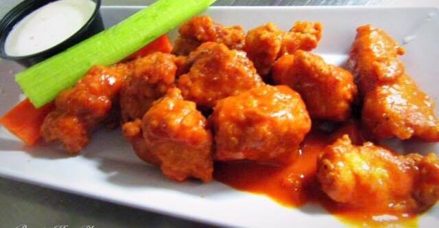 Order Boneless Wings food online from Black Horse Tavern and Grill store, Norco on bringmethat.com