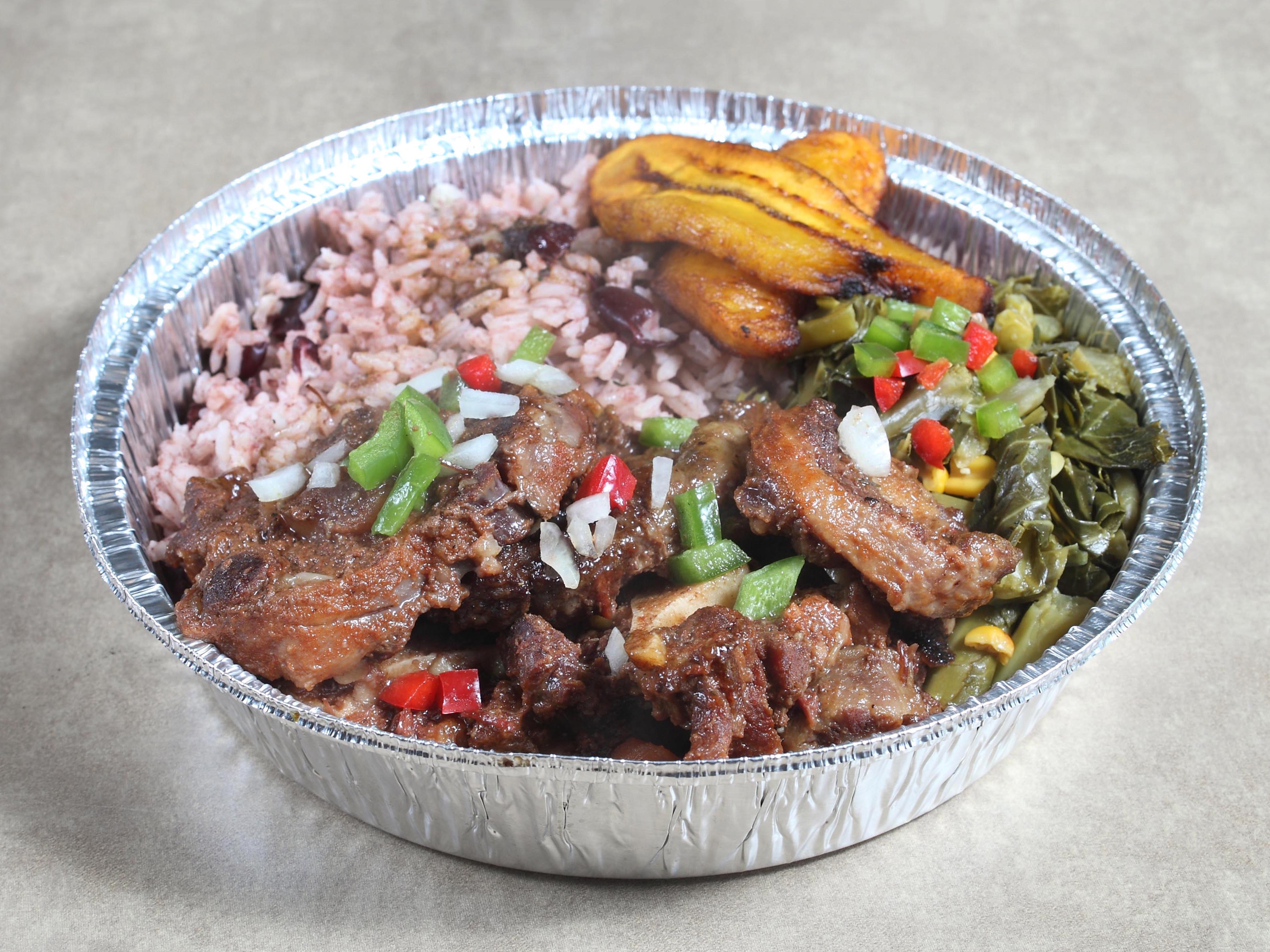 Order Oxtail Meal food online from Caribbean Island Cafe store, Salisbury on bringmethat.com