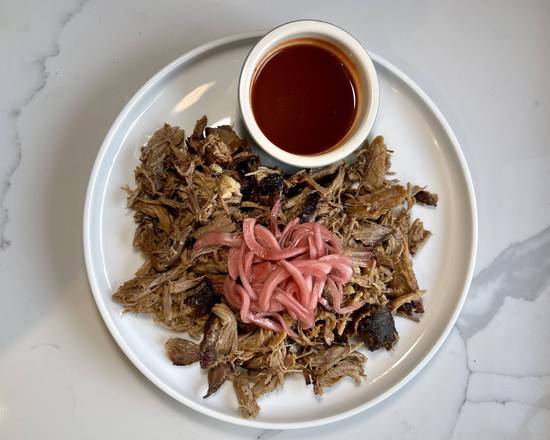 Order Carolina-Style Pulled Pork food online from Smokeheads By Rick Tramonto store, Wilmette on bringmethat.com