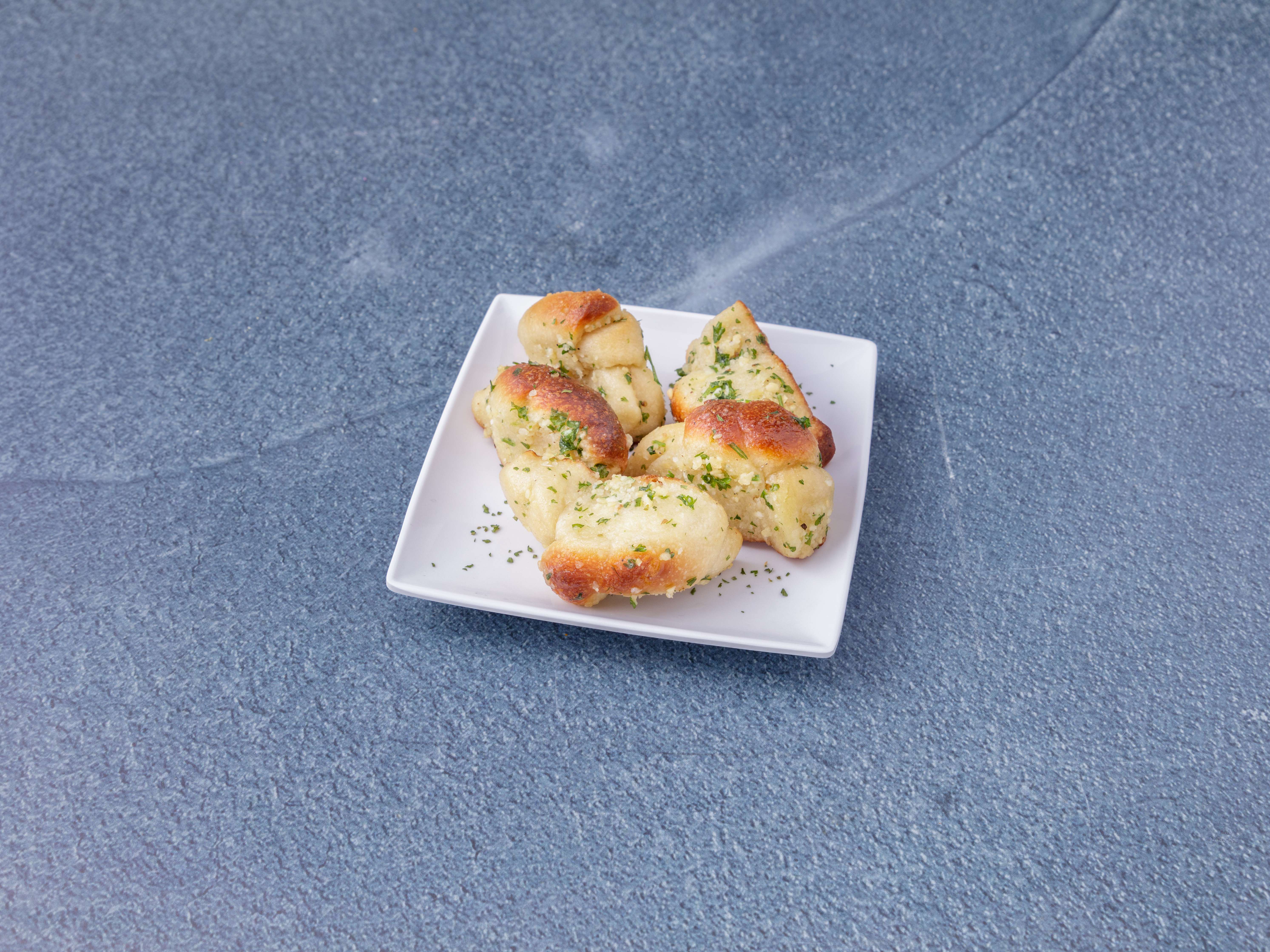 Order 5 Garlic Knots food online from Don filippo pizzeria store, New York on bringmethat.com