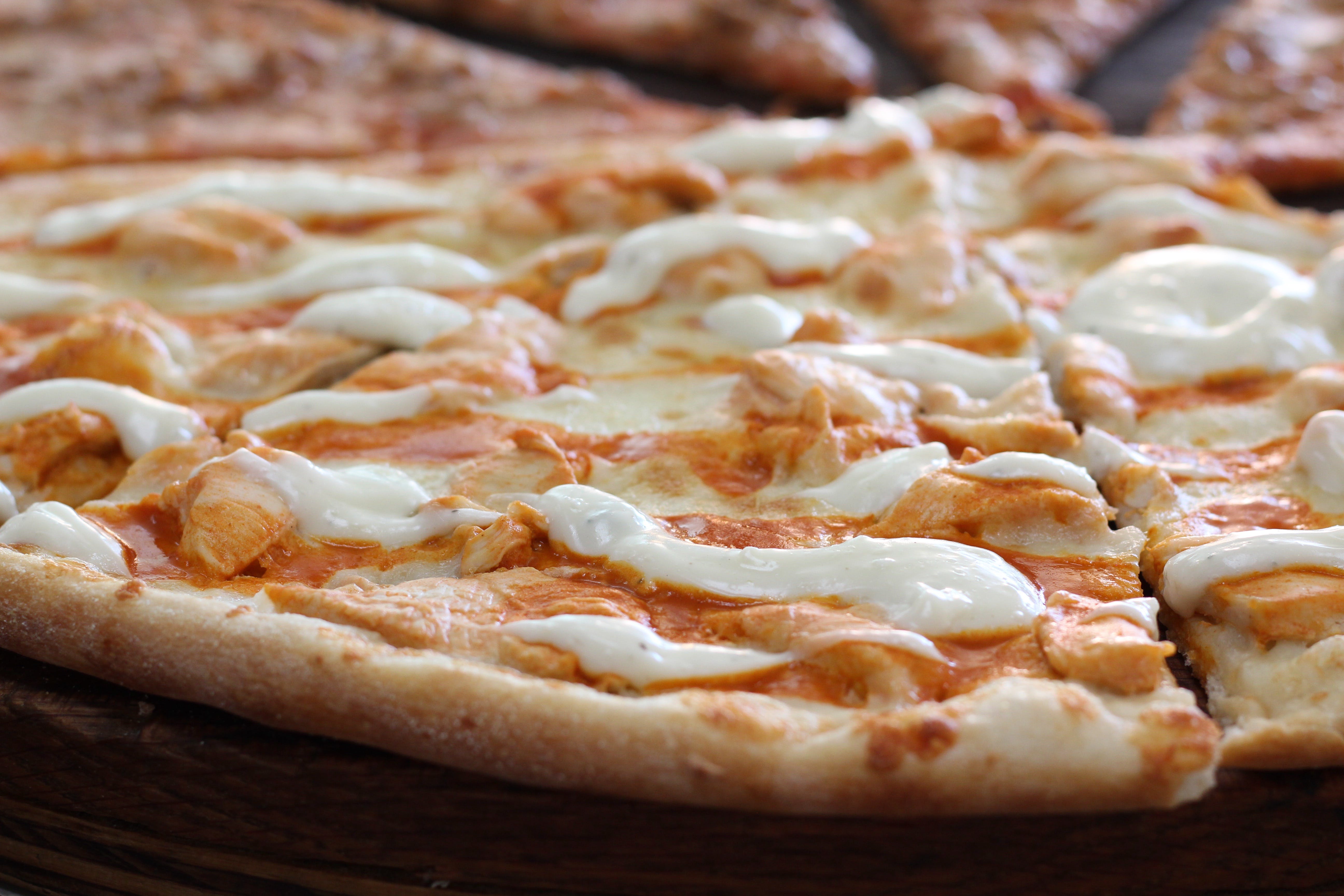 Order Buffalo Chicken Pizza - Pizza food online from Tucky Pizza store, Linden on bringmethat.com