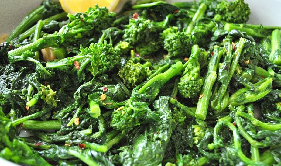 Order Sauteed Broccoli Rabe food online from Roma Pizza store, Brooklyn on bringmethat.com