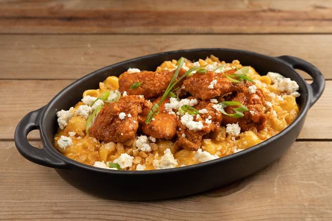 Order Buffalo Chicken Mac & Cheese food online from Bar Louie store, Gainesville on bringmethat.com