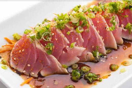 Order Tuna Tataki food online from Sushi Runner Express store, South Miami on bringmethat.com