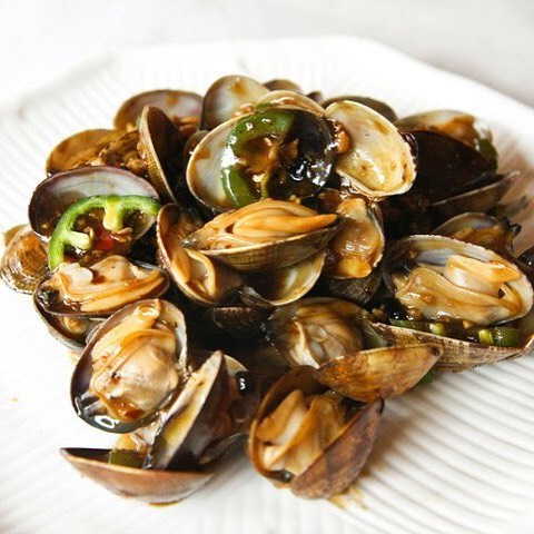 Order Clam Stir Fried with Black Bean Sauce food online from Triple Crown Seafood Restaurant store, Chicago on bringmethat.com