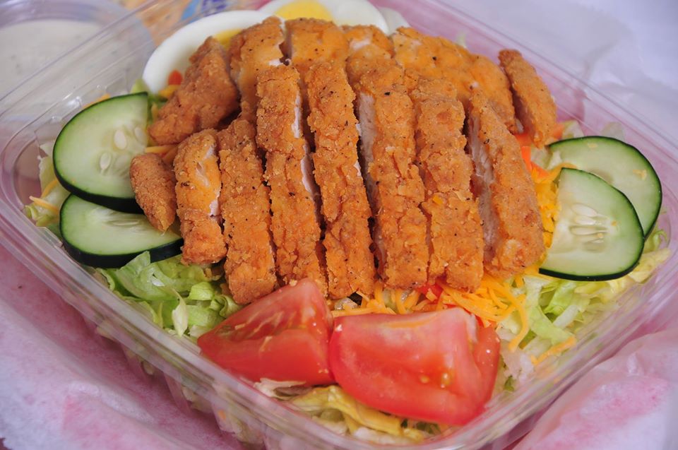 Order Crispy Chicken Salad food online from Subby's store, Dayton on bringmethat.com