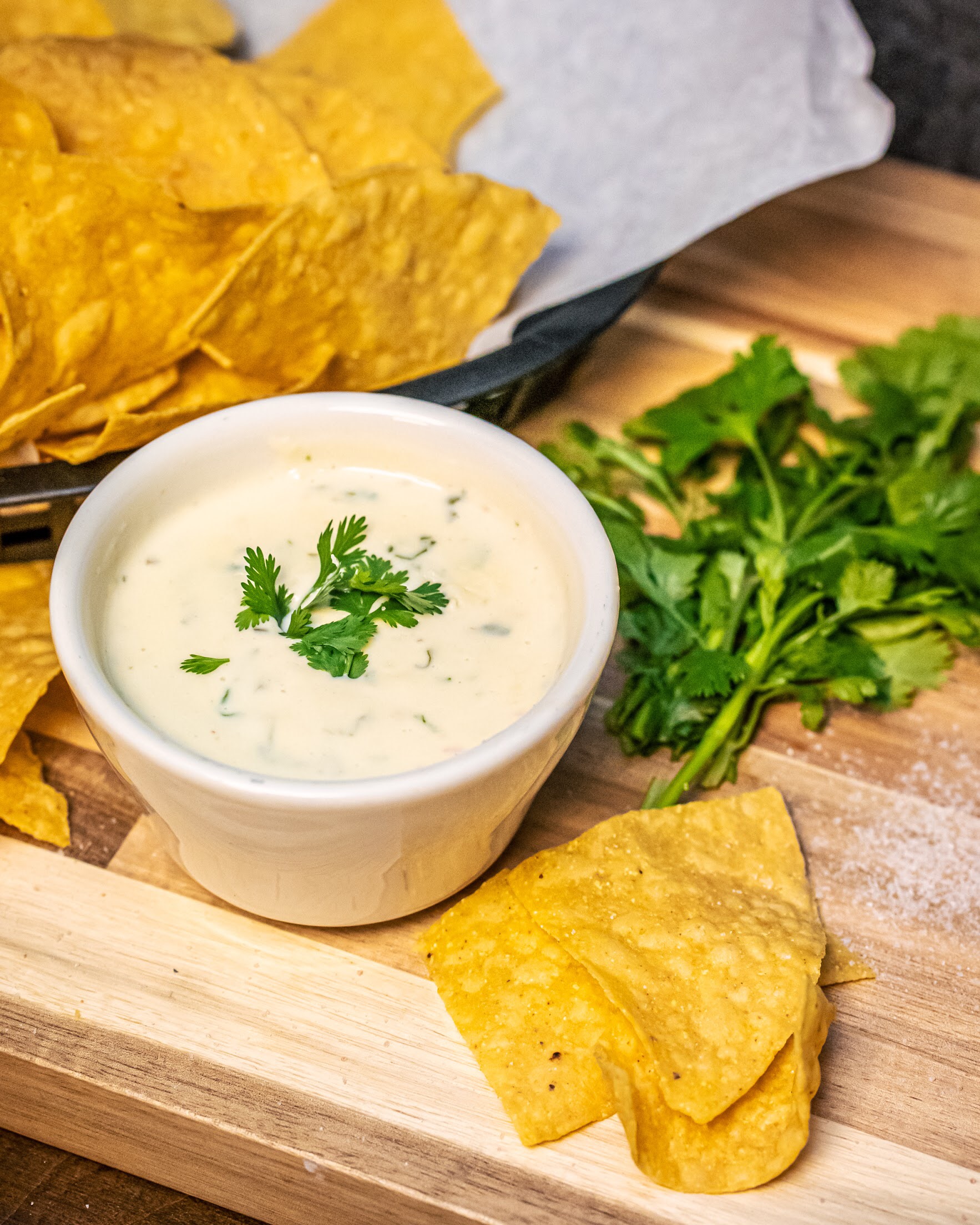 Order White Queso Dip food online from Maracas Concina Mexicana store, Dallas on bringmethat.com