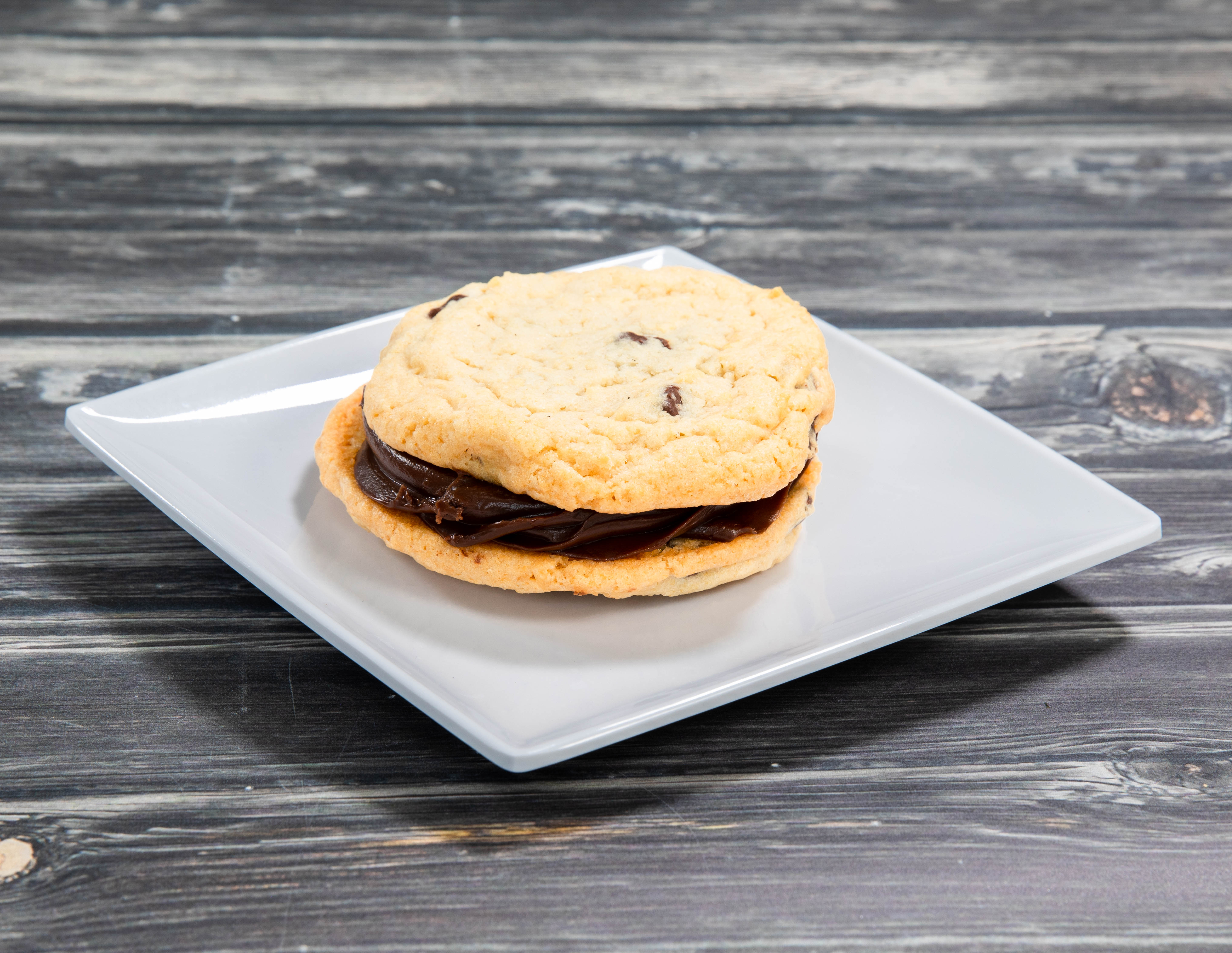 Order Daily Cookie Sandwich food online from Smallcakes Cupcakery & Creamery - Waco store, Waco on bringmethat.com
