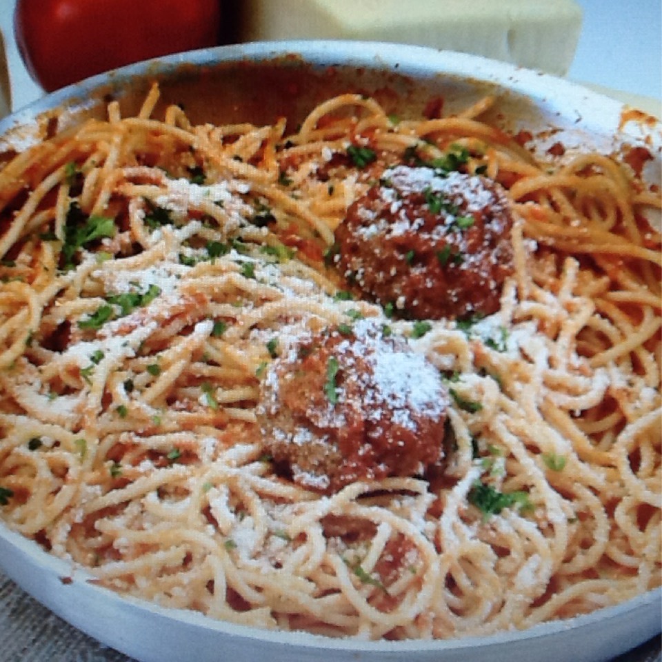 Order Pasta - Spaghetti W/sauce 2 Knots food online from Sicilian Delight store, Waterbury on bringmethat.com