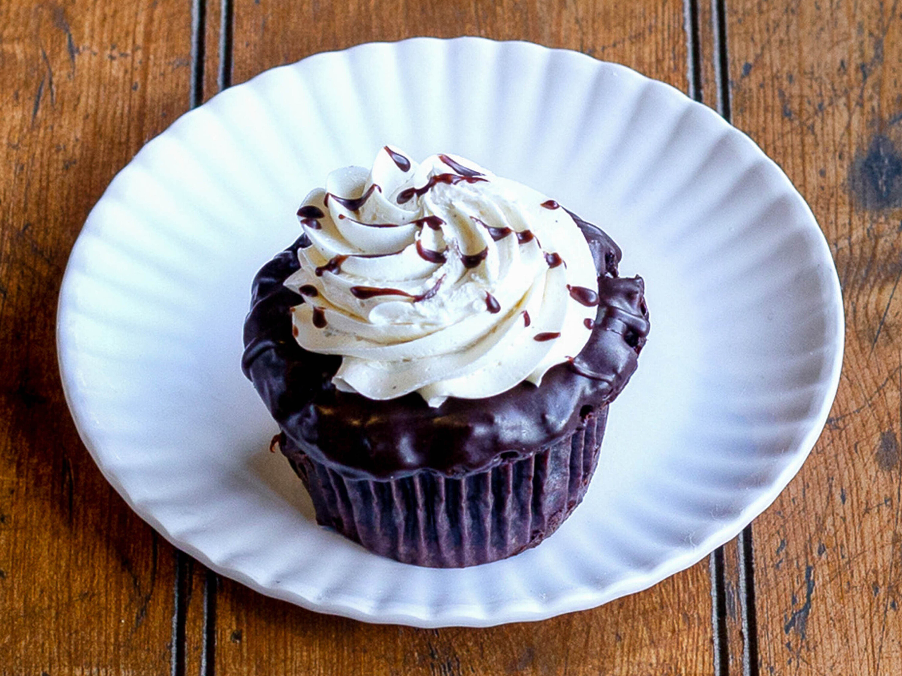 Order Flourless Molten Chocolate *Gluten Friendly food online from Molly's Cupcakes store, Chicago on bringmethat.com