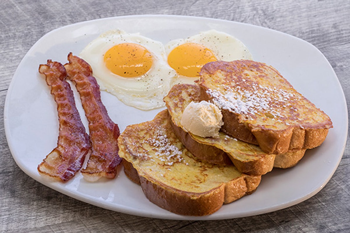 Order French Toast Platter food online from Perkins Restaurant & Bakery store, Dickson City on bringmethat.com