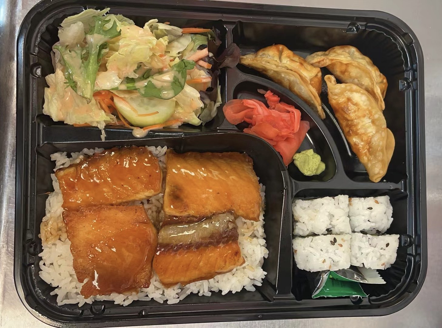 Order BB Salmon Teriyaki food online from Extreme Teriyaki Grill Express store, Waldorf on bringmethat.com
