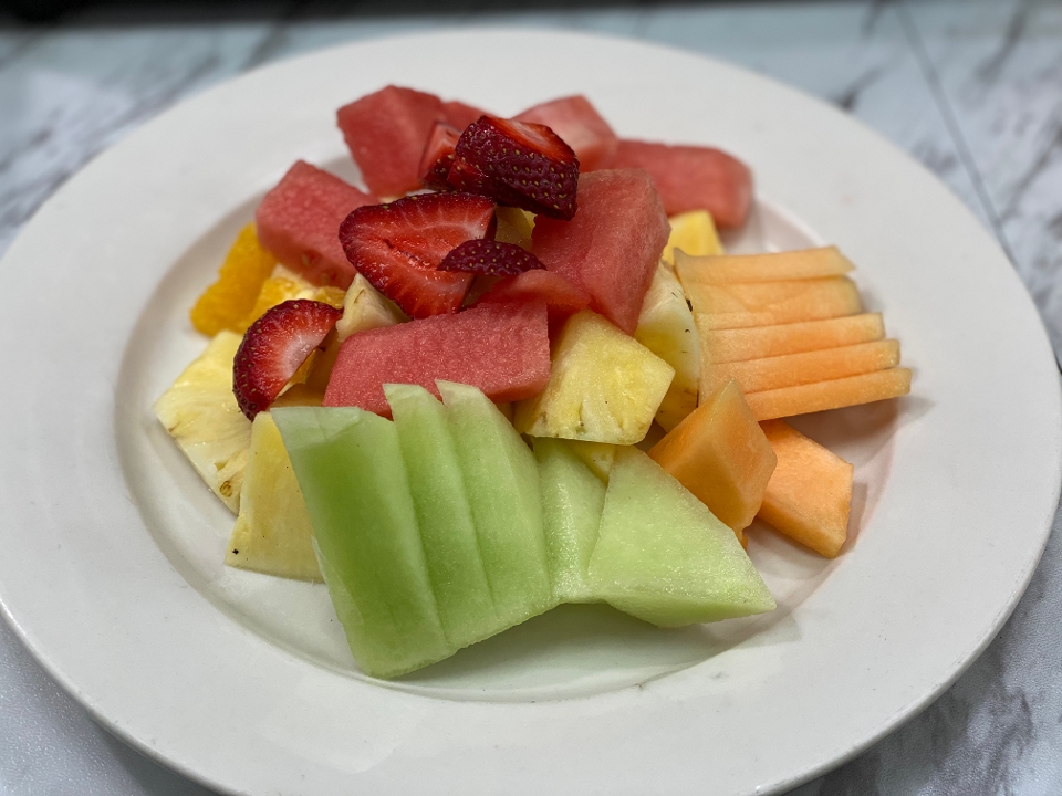 Order LARGE FRUIT PLATE food online from Meeting Street Cafe store, Providence on bringmethat.com