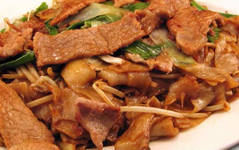 Order 73. Beef Rice Noodle food online from China Bowl store, Elk Grove Village on bringmethat.com