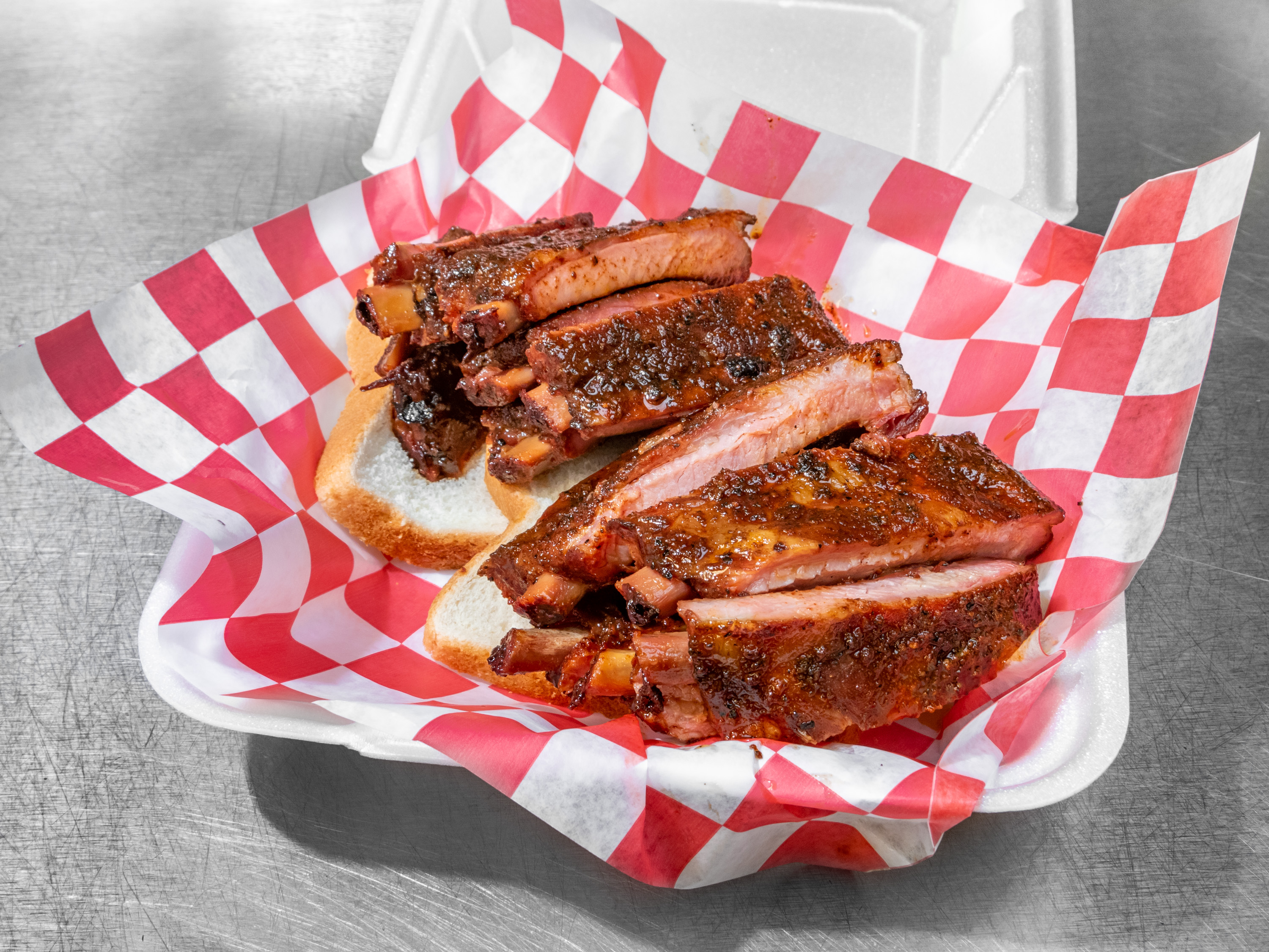 Order St Louis Cut Ribs food online from Little Nick Bbq store, Rockford on bringmethat.com