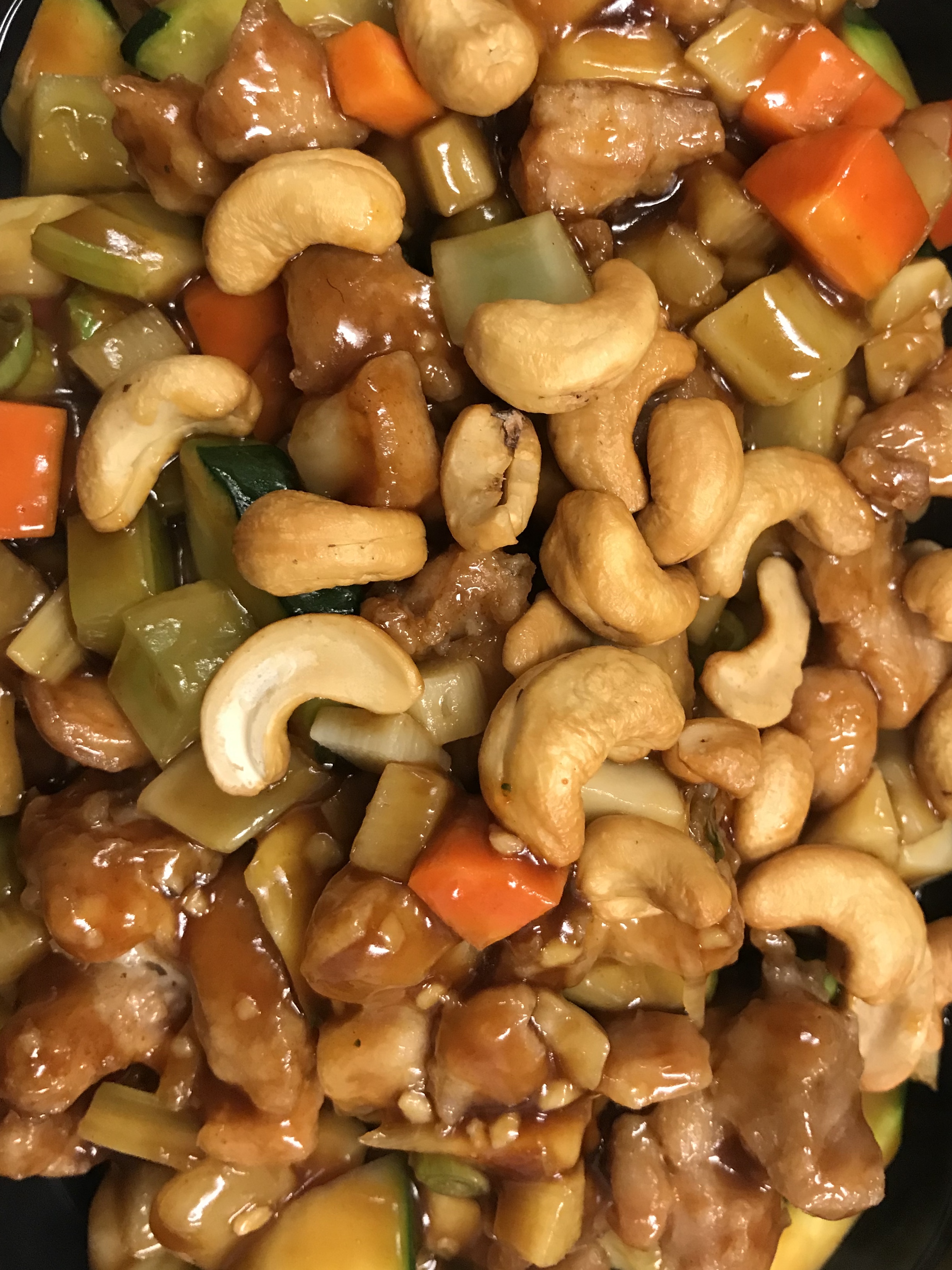 Order Cashew Chicken food online from Wang Chinese Cuisine store, Cathedral City on bringmethat.com