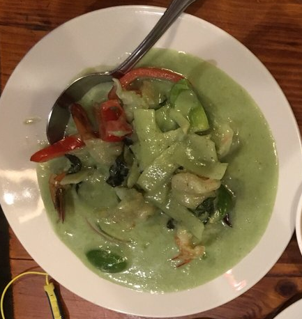 Order Green Curry food online from Kao Cafe store, Los Angeles on bringmethat.com
