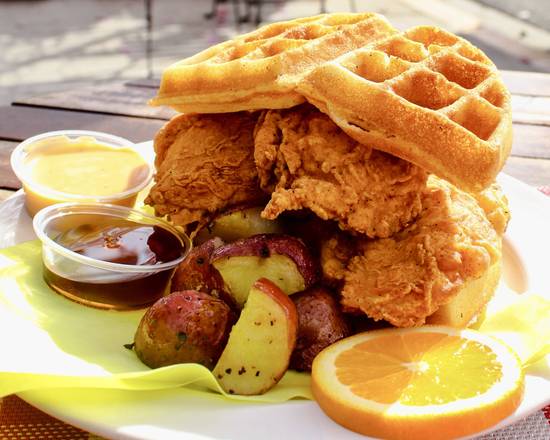 Order Crispy Chicken Waffle Sammich food online from Arize Bistro store, Long Beach on bringmethat.com