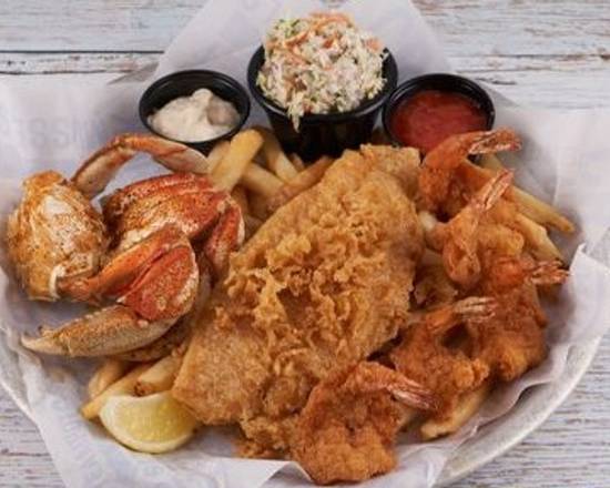 Order Captain's Plate food online from Joe Crab Shack store, Bossier City on bringmethat.com