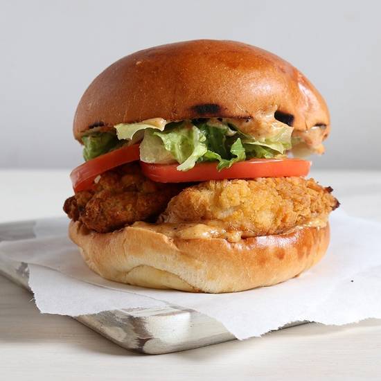 Order Crispy Chicken Sandwich food online from B.Good store, Newton on bringmethat.com