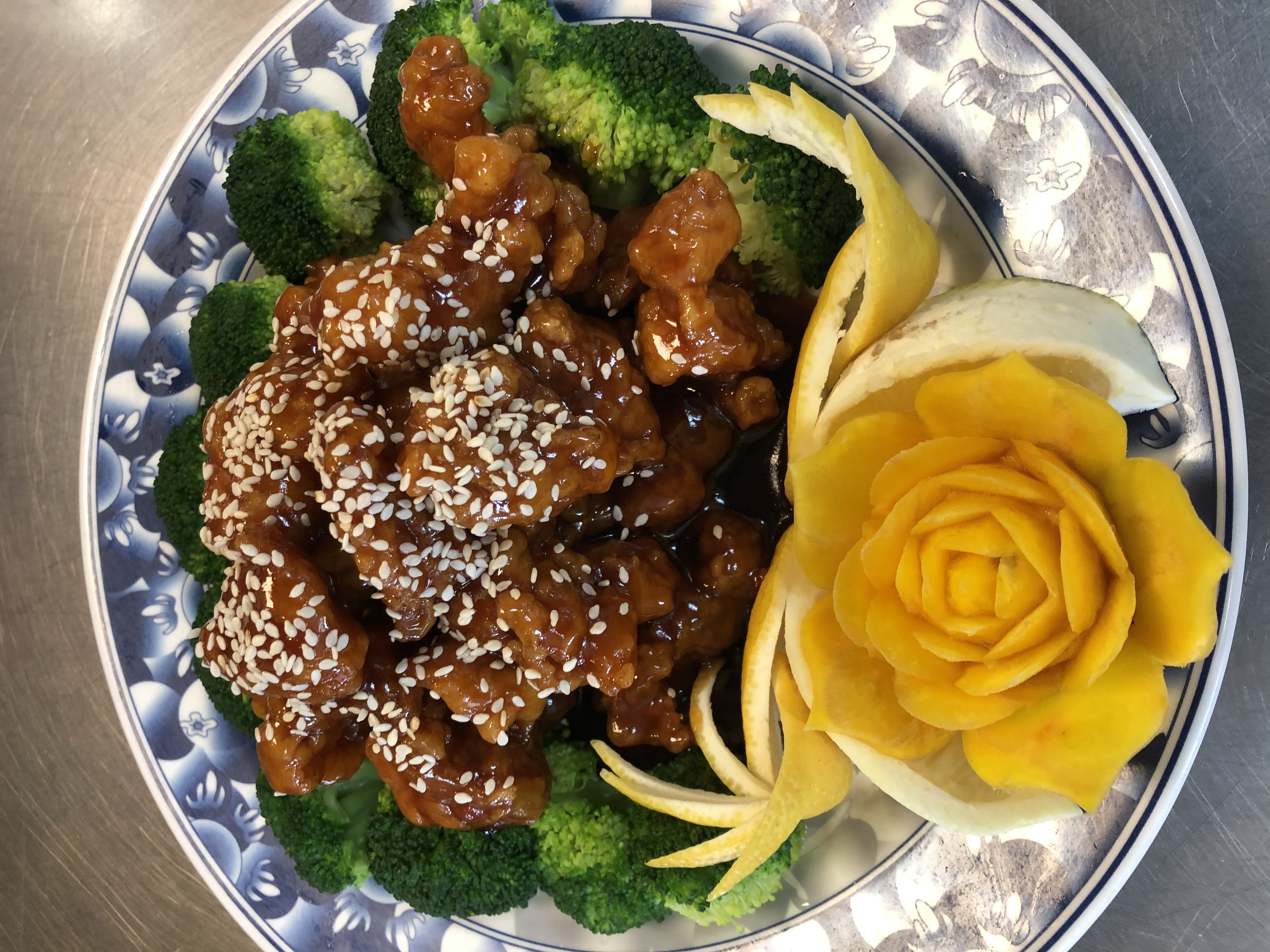 Order S9. Sesame Chicken food online from China Inn store, Madison on bringmethat.com