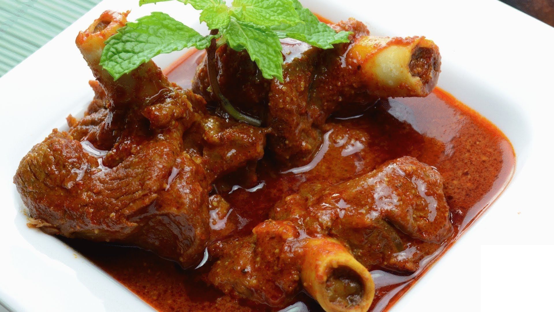 Order Goat Karahi food online from Al-Madinah Restaurant store, Watervliet on bringmethat.com