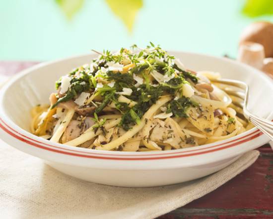 Order Mushrooms, Garlic, & Cheese Fettuccine food online from The Pasta Brothers store, Rancho Palos Verdes on bringmethat.com