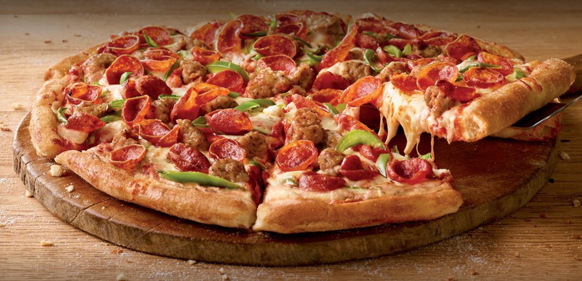 Order Deluxe Pizza food online from Marco Pizza store, Atlanta on bringmethat.com