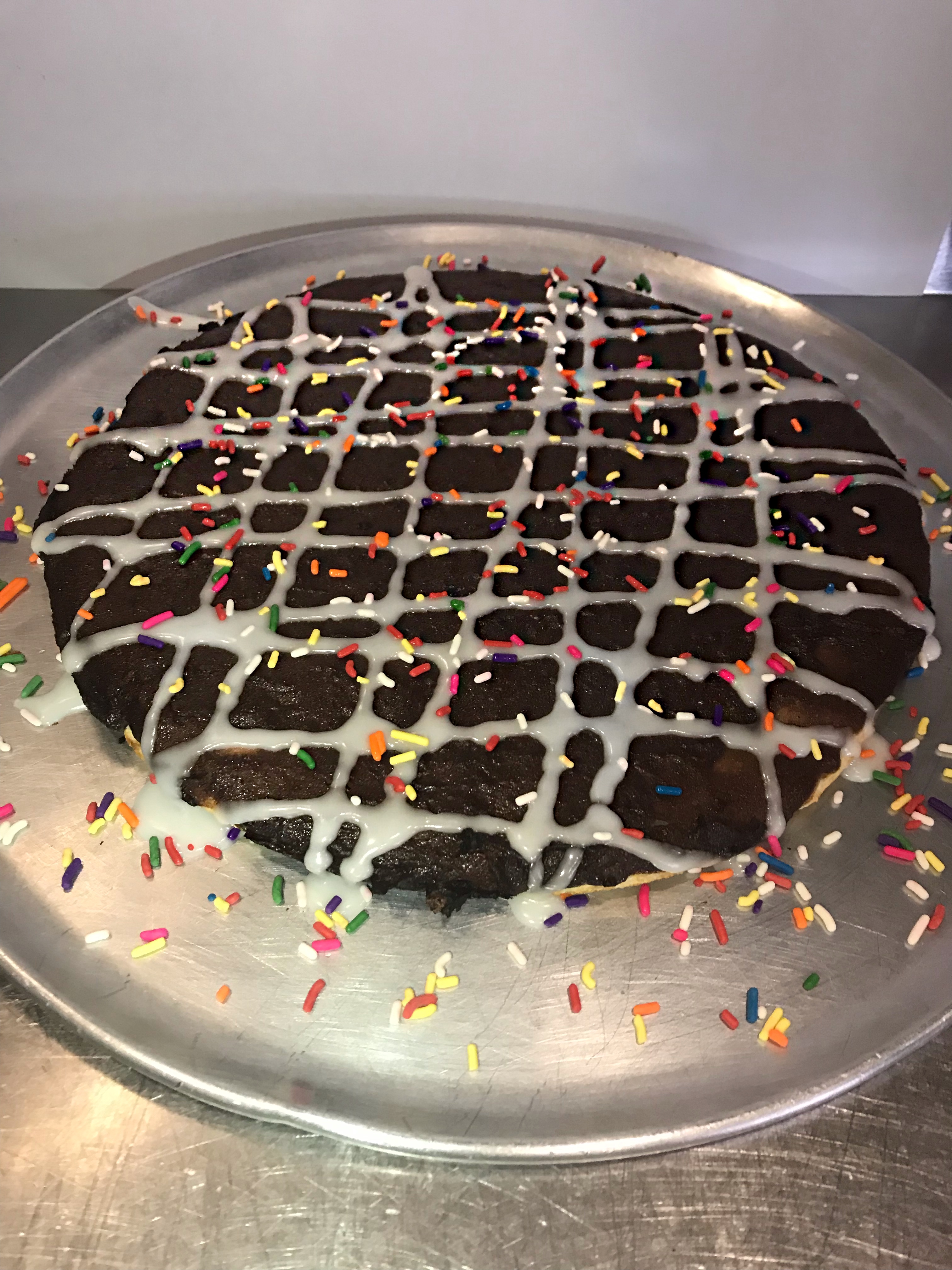Order Brownie Pizza food online from Dave Pizza Buffet store, New Baltimore on bringmethat.com