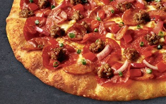 Order Smokehouse Combo food online from Round Table Pizza store, San Jose on bringmethat.com