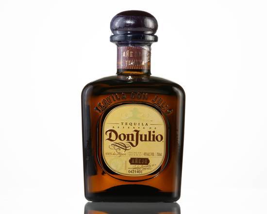 Order Don Julio Anejo, 750mL tequila (40.0% ABV) food online from Save Mart Liquor & Food store, Fair Oaks on bringmethat.com