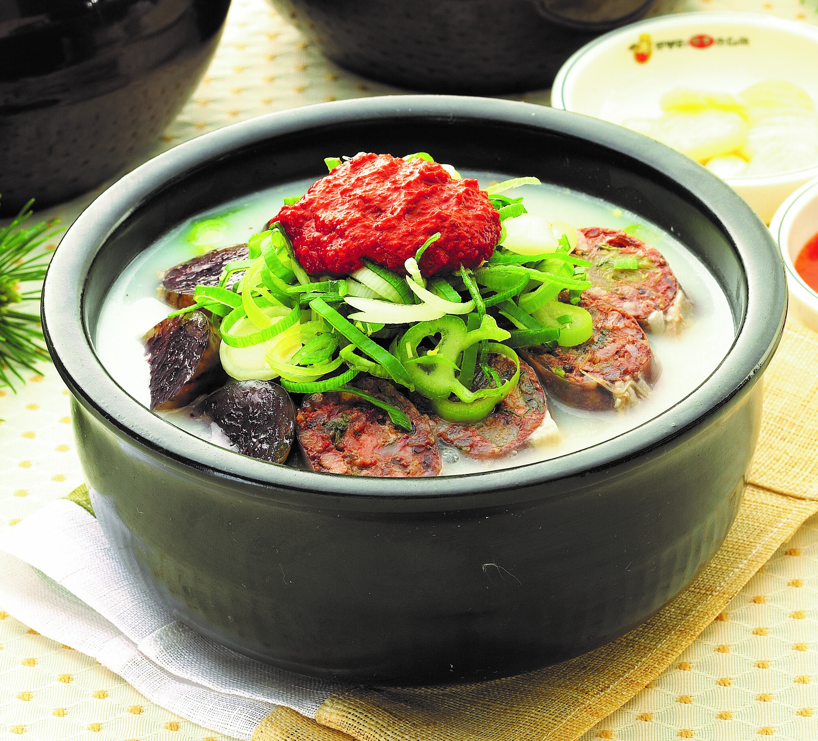 Order Traditional Blood Sausage Soup (순대국) food online from Moo Bong Ri Korean Restaurant store, Oakland on bringmethat.com