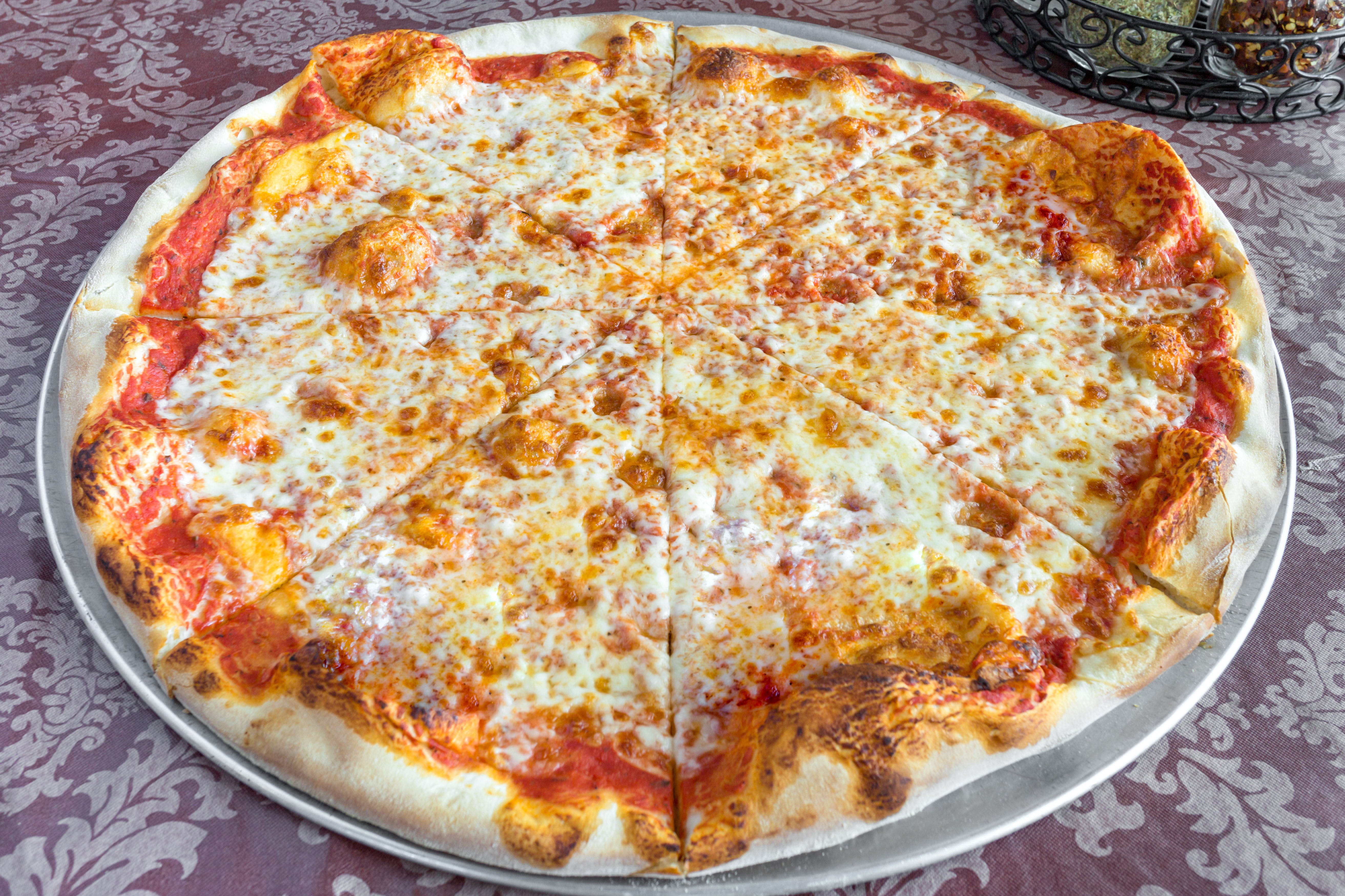 Order Cheese Pizza - Small 10'' food online from Fratelli Pizzeria & Cafe store, Bethlehem on bringmethat.com